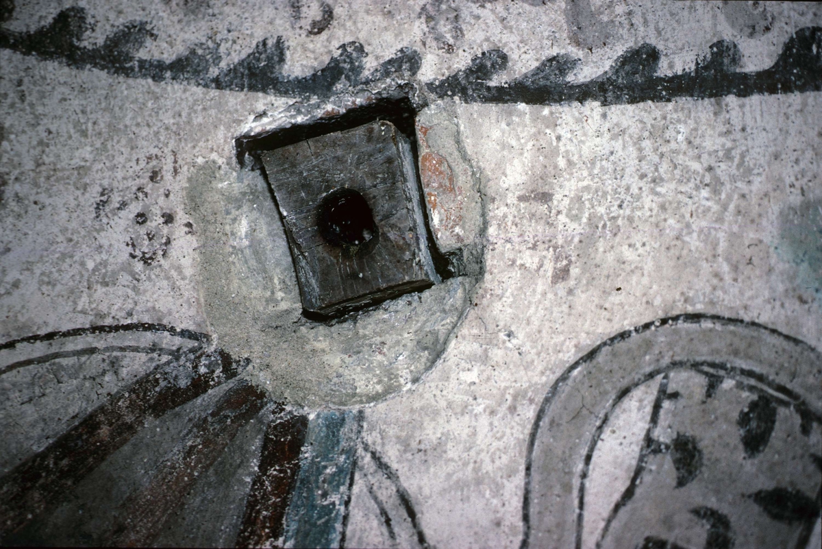 Rune Hammarling, Kalkmålning i Viksta kyrka, Viksta socken, Uppland 1986