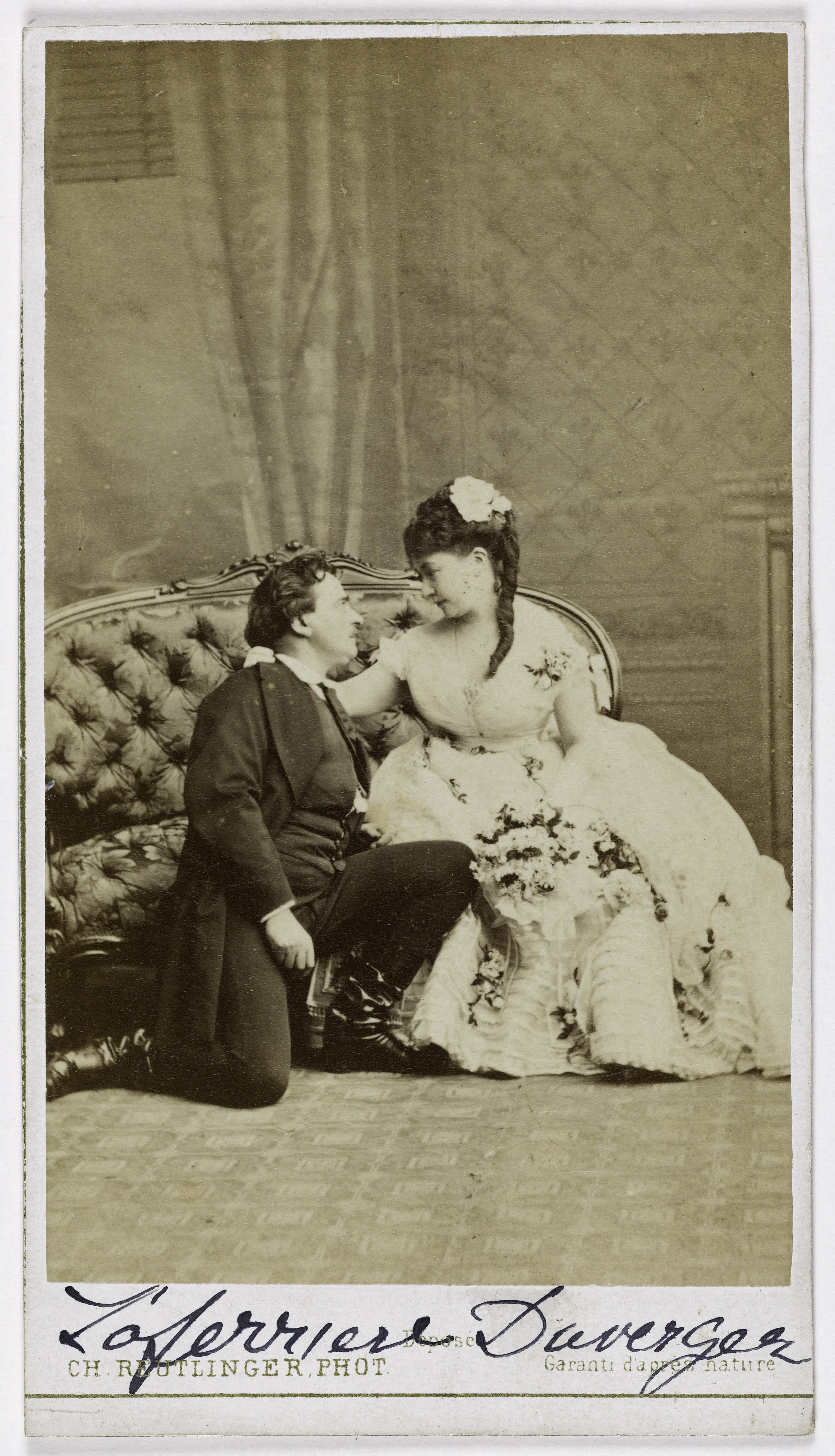 Charles Reutlinger, Portrait d'Augustine Duverger (Augusta Vaultrain de Saint Urbain, dite), (1816-1896), (actrice)