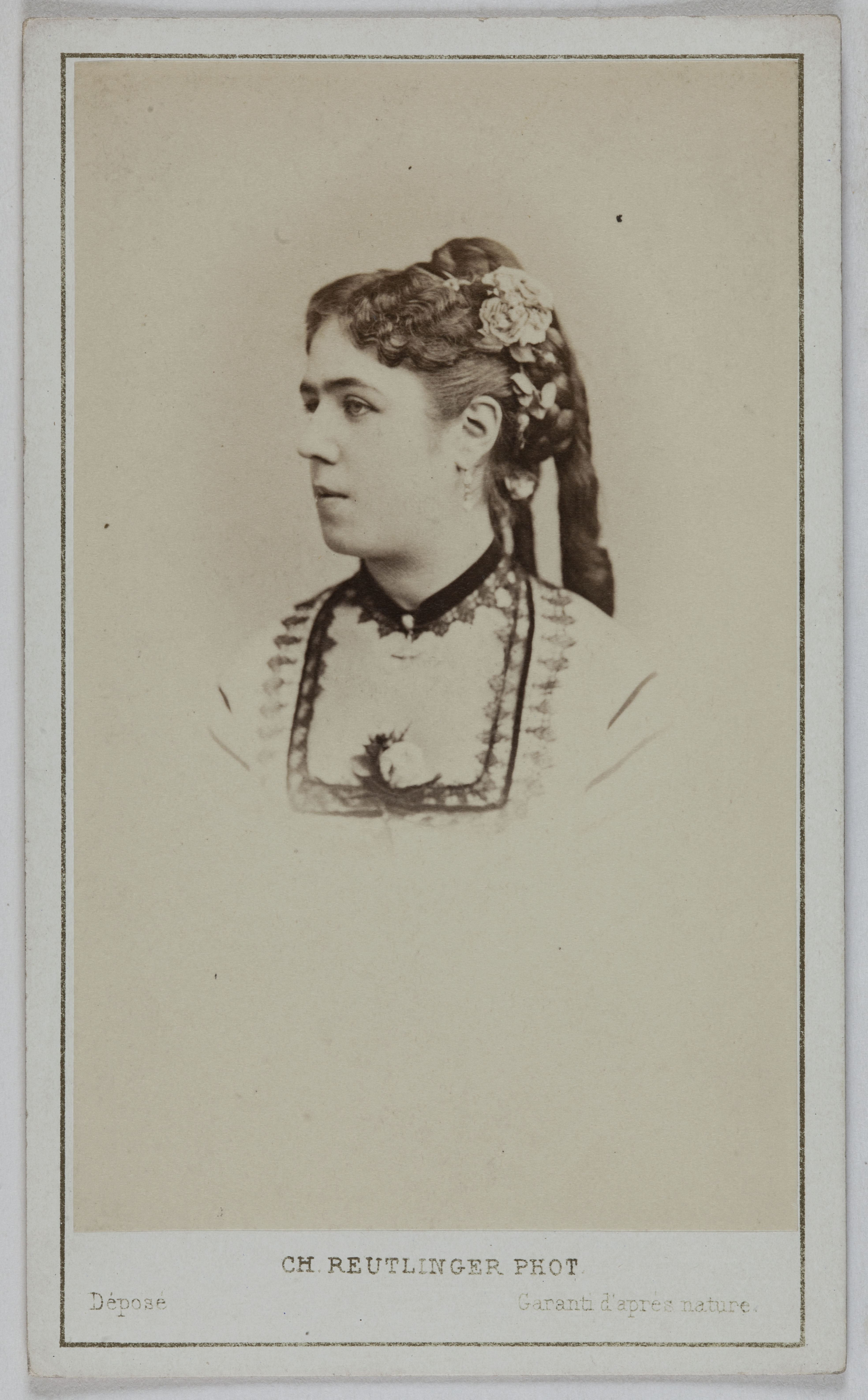 Charles Reutlinger, Portrait de Léonie Baron (née Boudin), (actrice)
