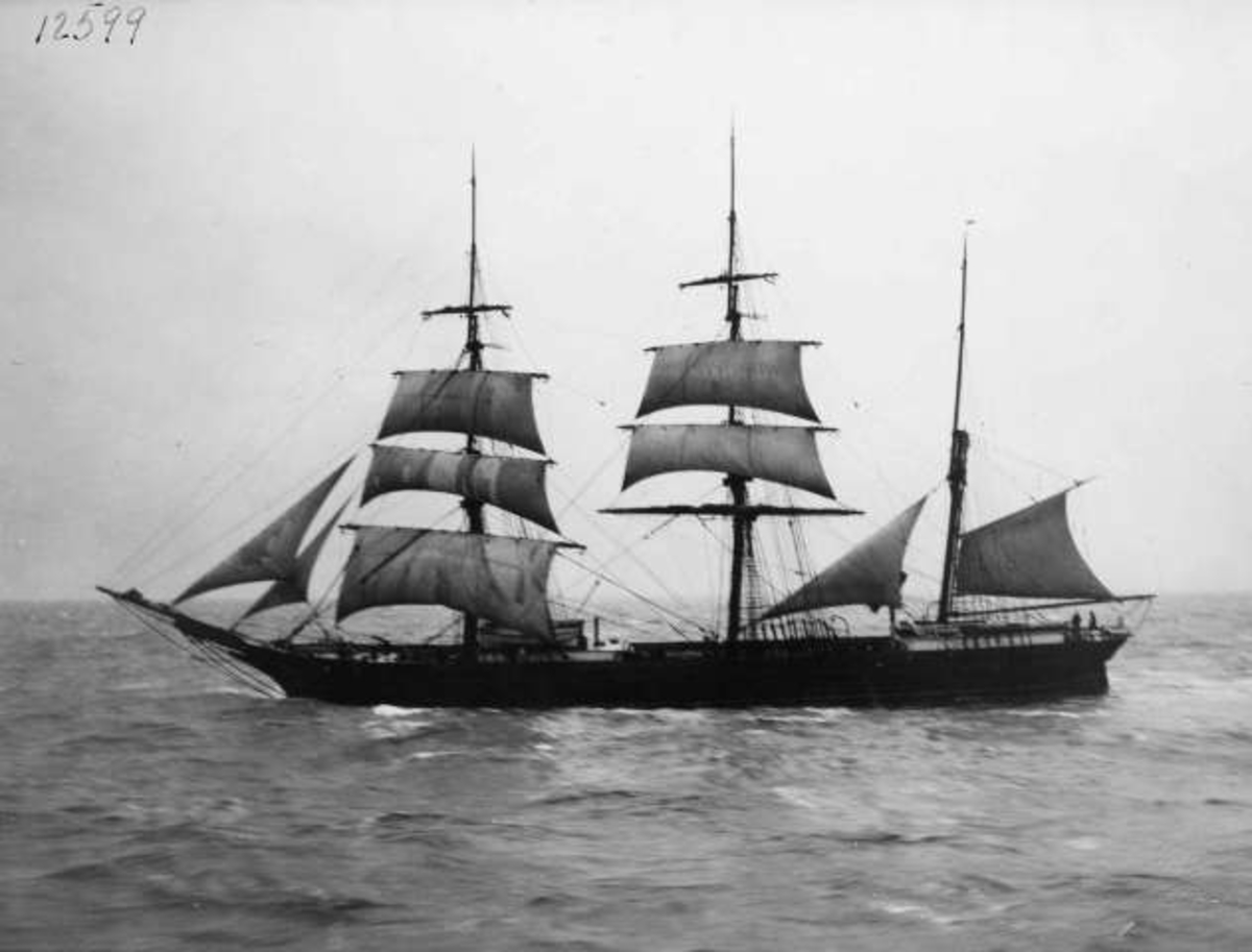 Anders Beer Wilse, Seilbåter-skuter