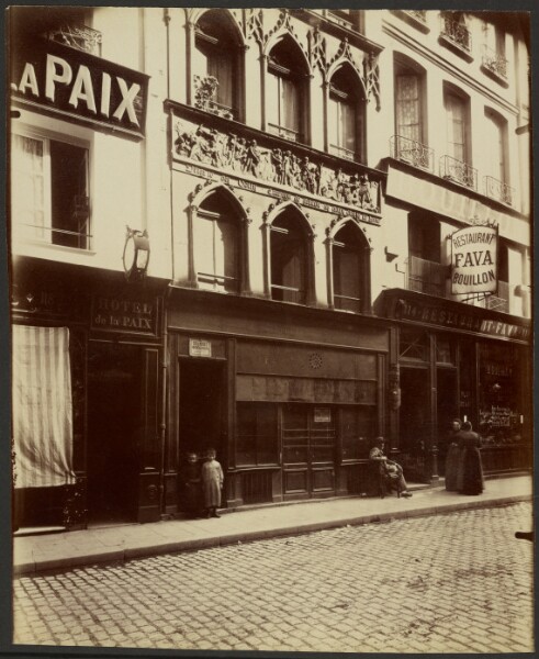 Eugène Atget, Maison des Goths. 116 Rue Saint-Martin (4e arr.)