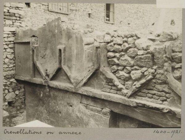 K.A.C. Creswell, Crenellations in the mausoleum of the Abbasids Khalifs, Cairo