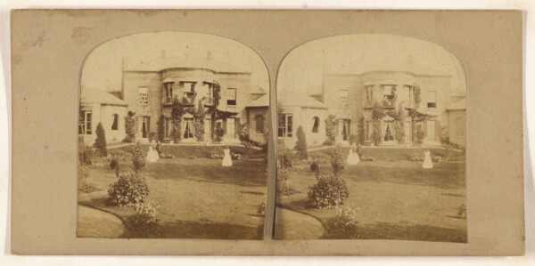Unknown, [Unidentified British manor, three women on lawn]