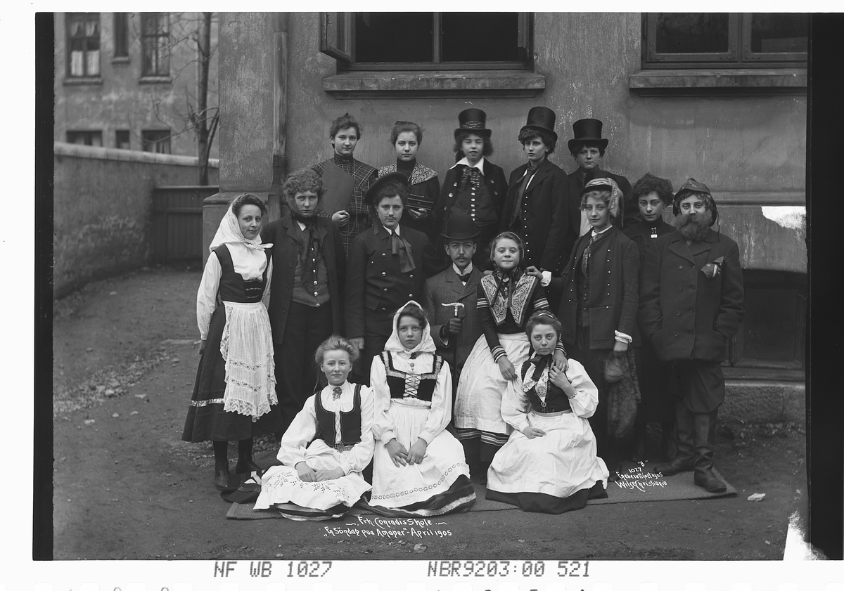 Anders Beer Wilse, Prot: Conradis skole Theatergruppe