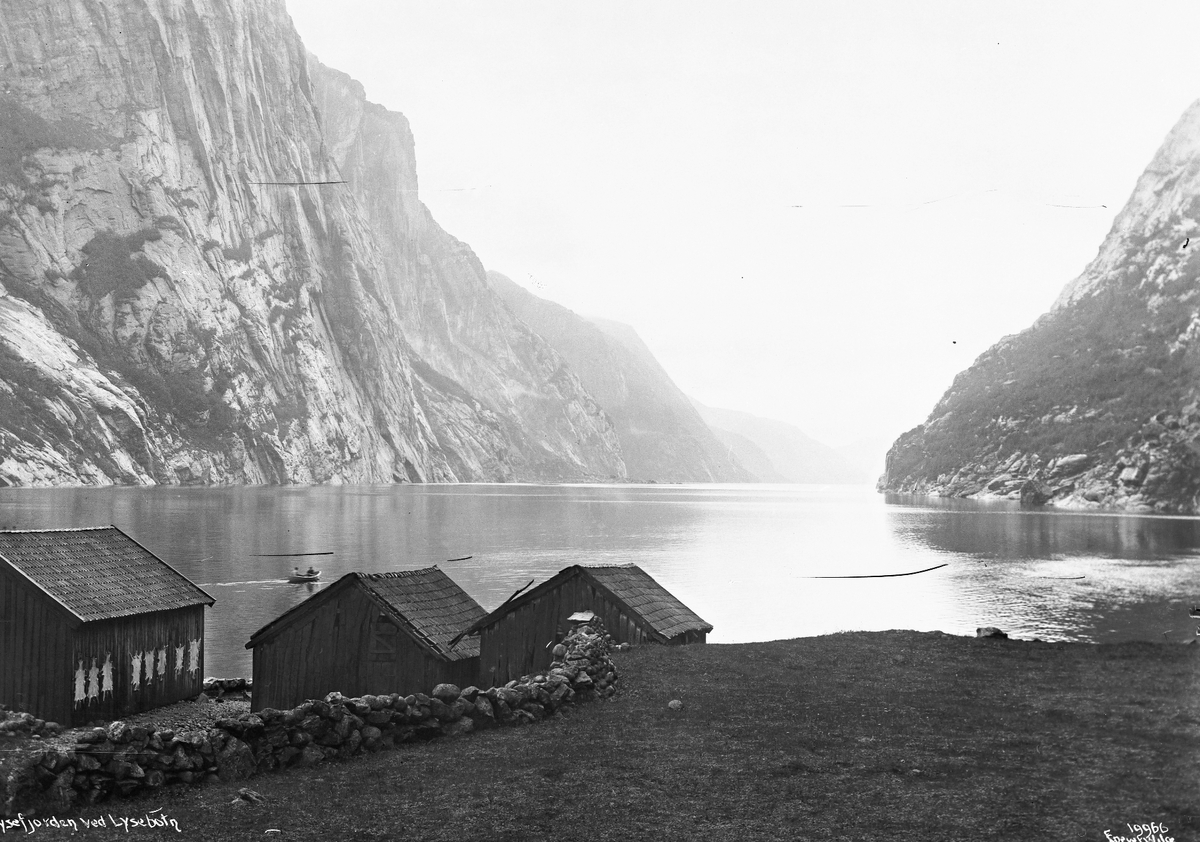 Anders Beer Wilse, Prot: Lysefjorden fra Lysebotn 12/9