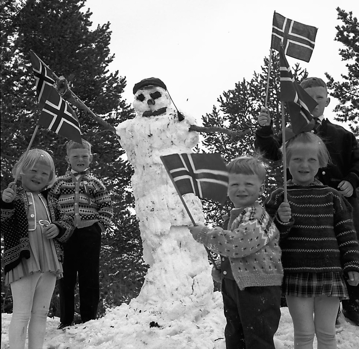 Per Magne Grue, 17. mai på Tynset-byen.