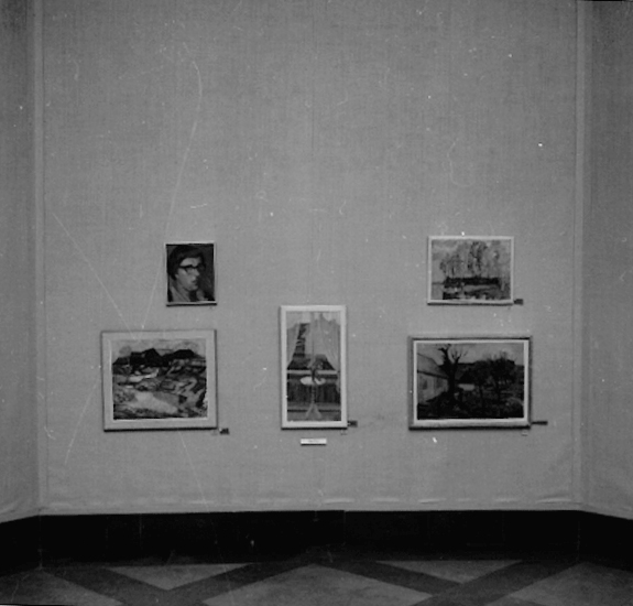 Knut Borg, Inga Berg’s exhibition at the Concert Hall, interior of the exhibition hall, boards.
