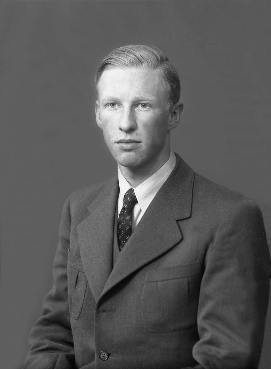 Gustav Borgen, NFB.56556