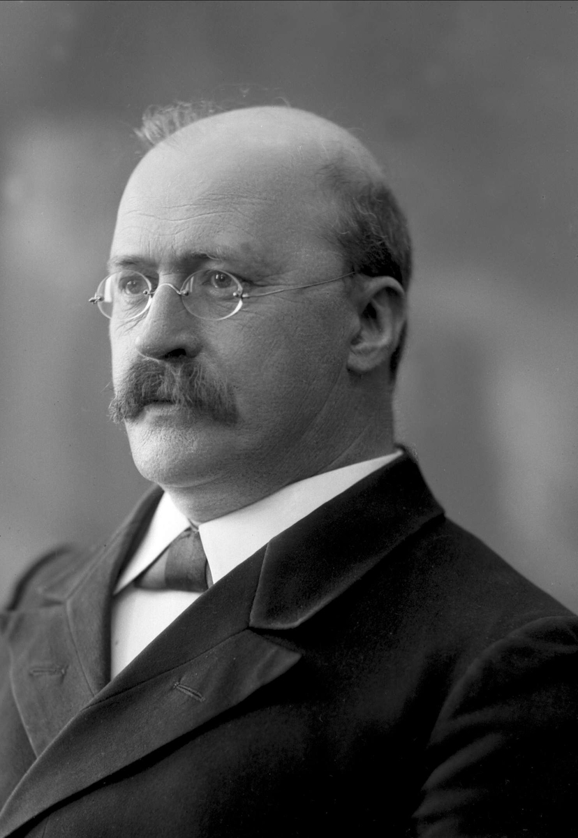 Gustav Borgen, NFB.41670
