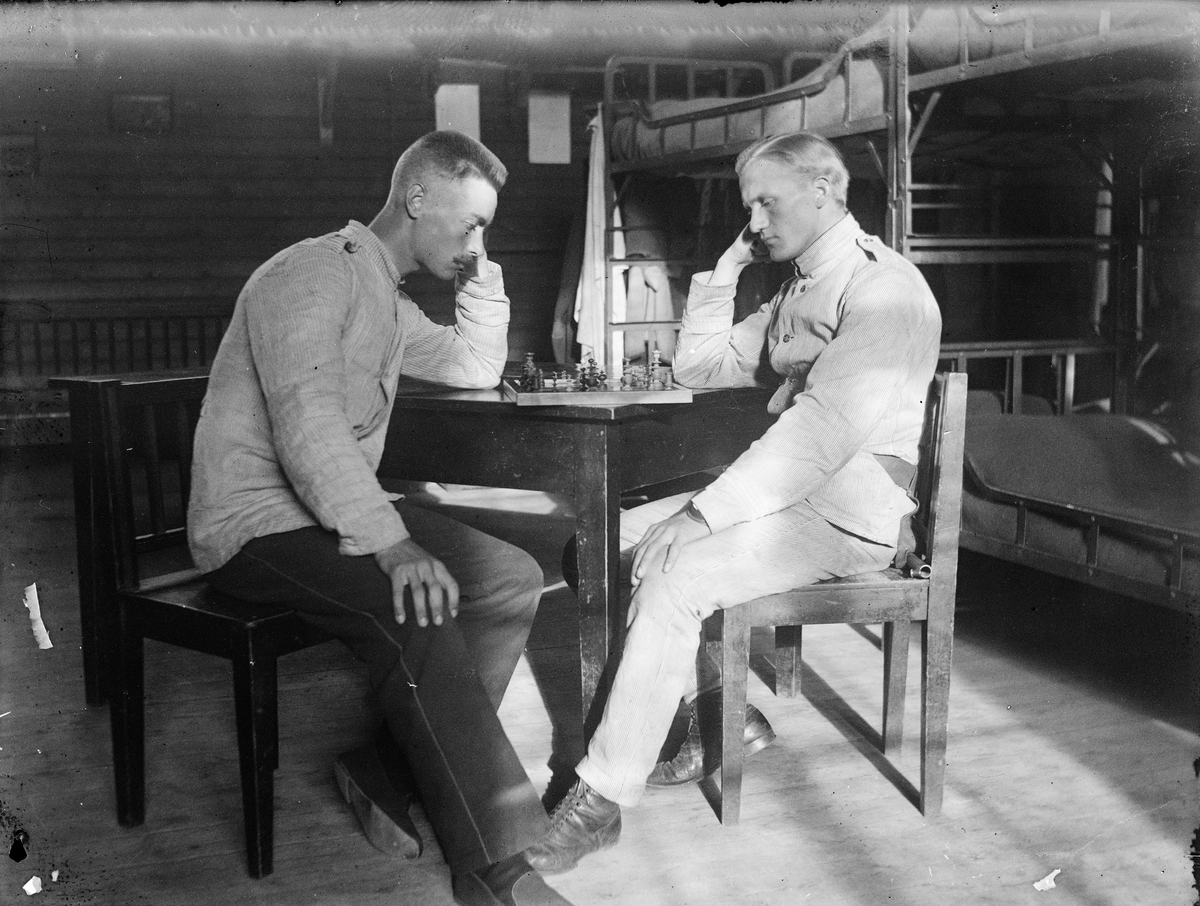St Joseph, Two military plays chess around 1908 - 1909