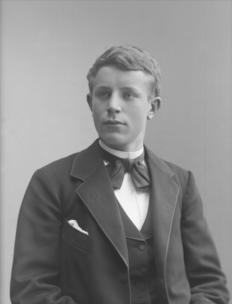 Gustav Borgen, NFB.30778