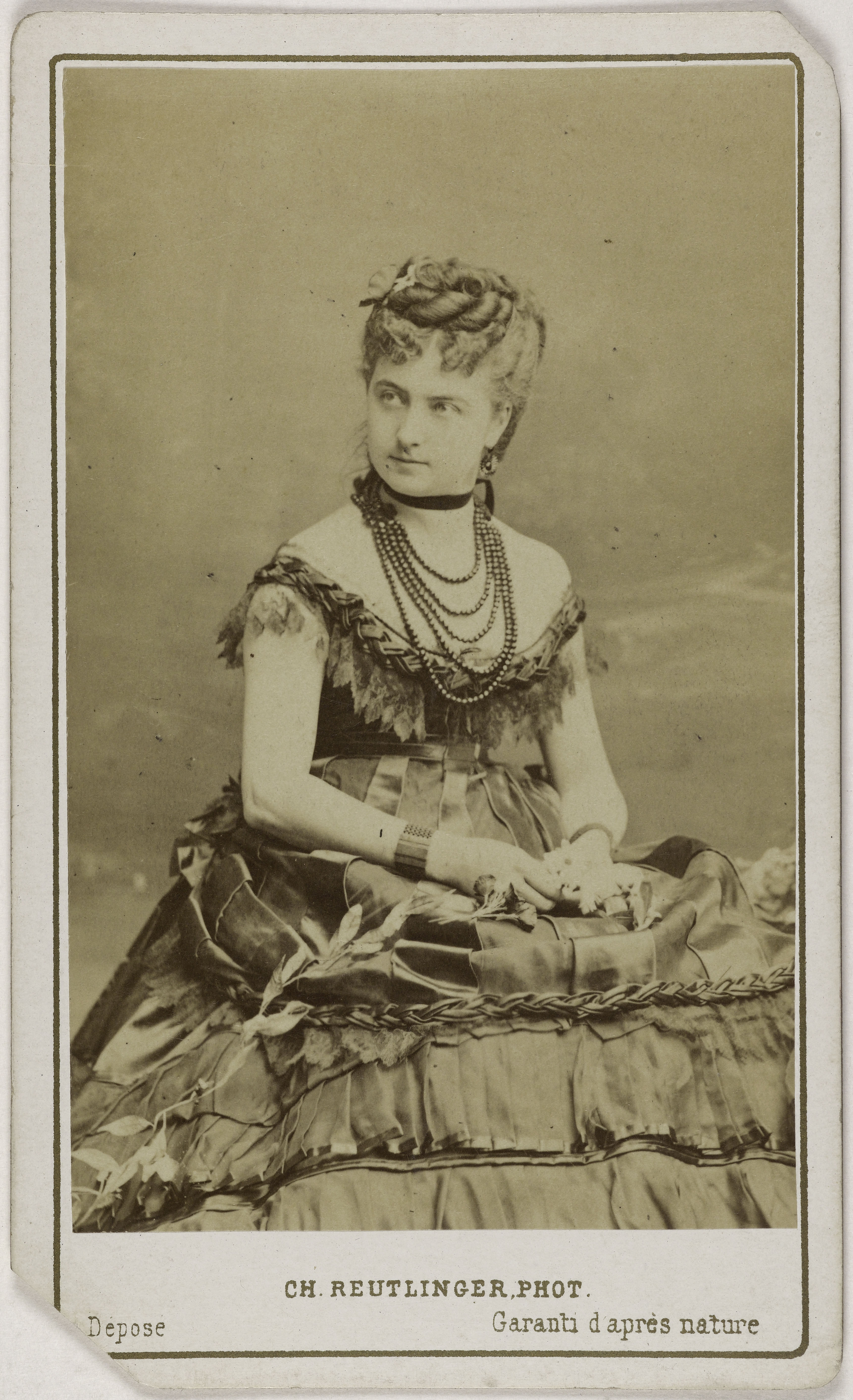 Charles Reutlinger, Portrait de Lucie Marie Davray (Marguerite Magon, dite) (1857- après 1903), (actrice, chanteuse lyrique)