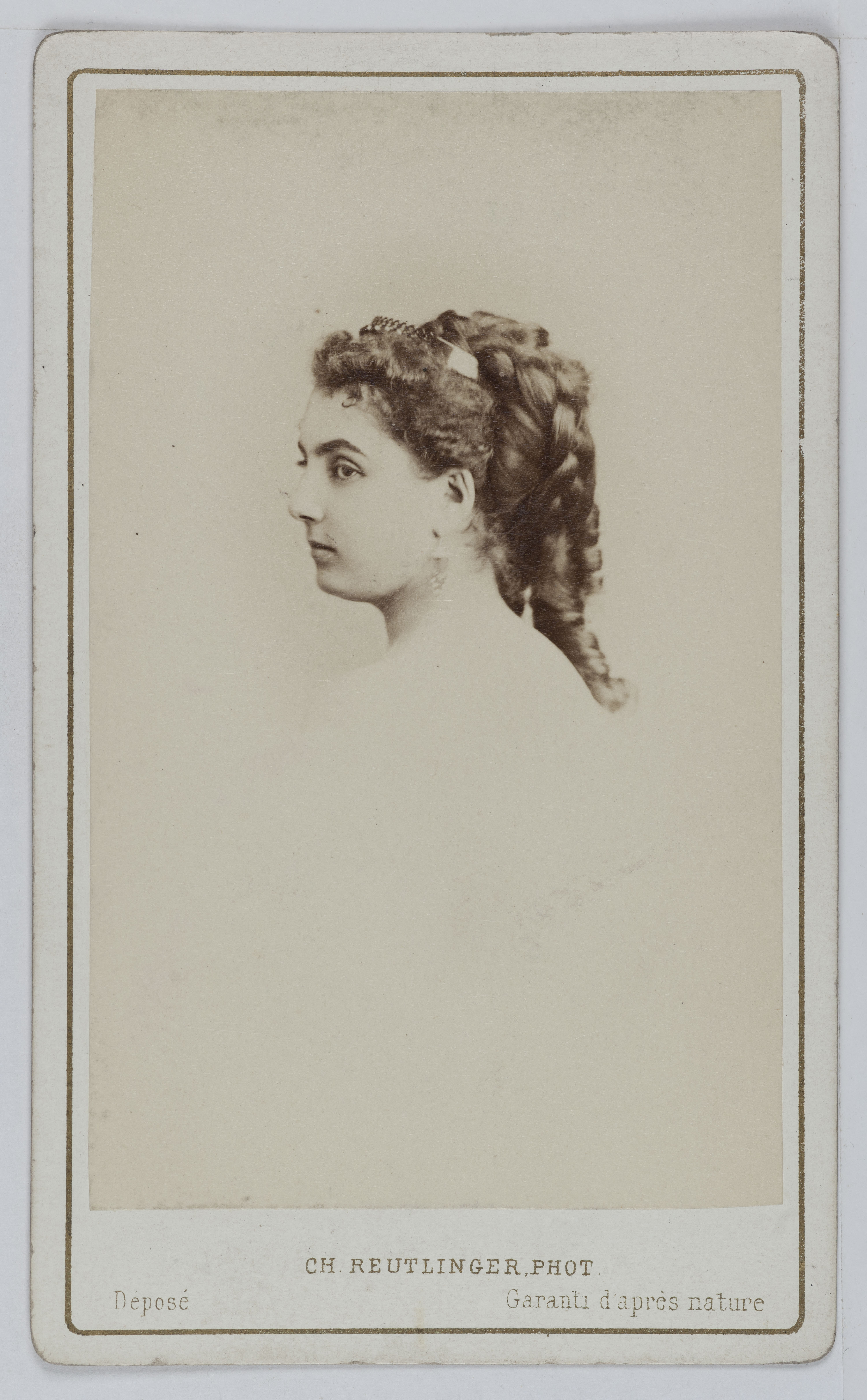 Charles Reutlinger, Portrait d'Augustine-Alexandrine Toulet (1849-1931), dite Alice Regnault, actrice de théâtre entre 1869 et 1880.