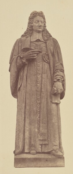 Édouard Baldus, ["D'Aguesseau", Statue by Louis Caillouet, Decoration of the Louvre, Paris]