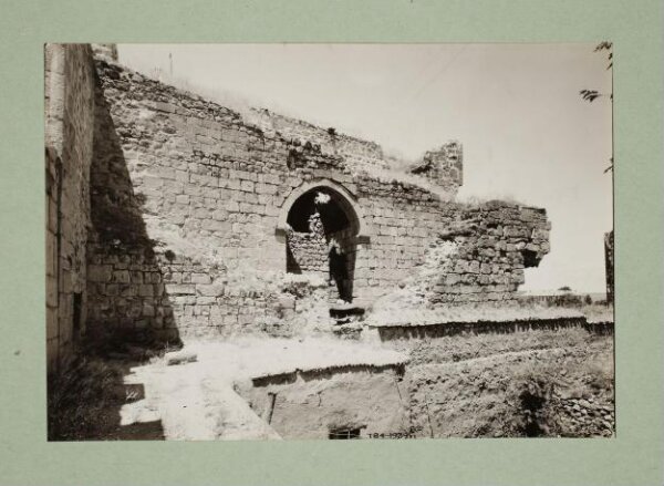 K.A.C. Creswell, City Walls South of Urfa Gate, Diyarbakir