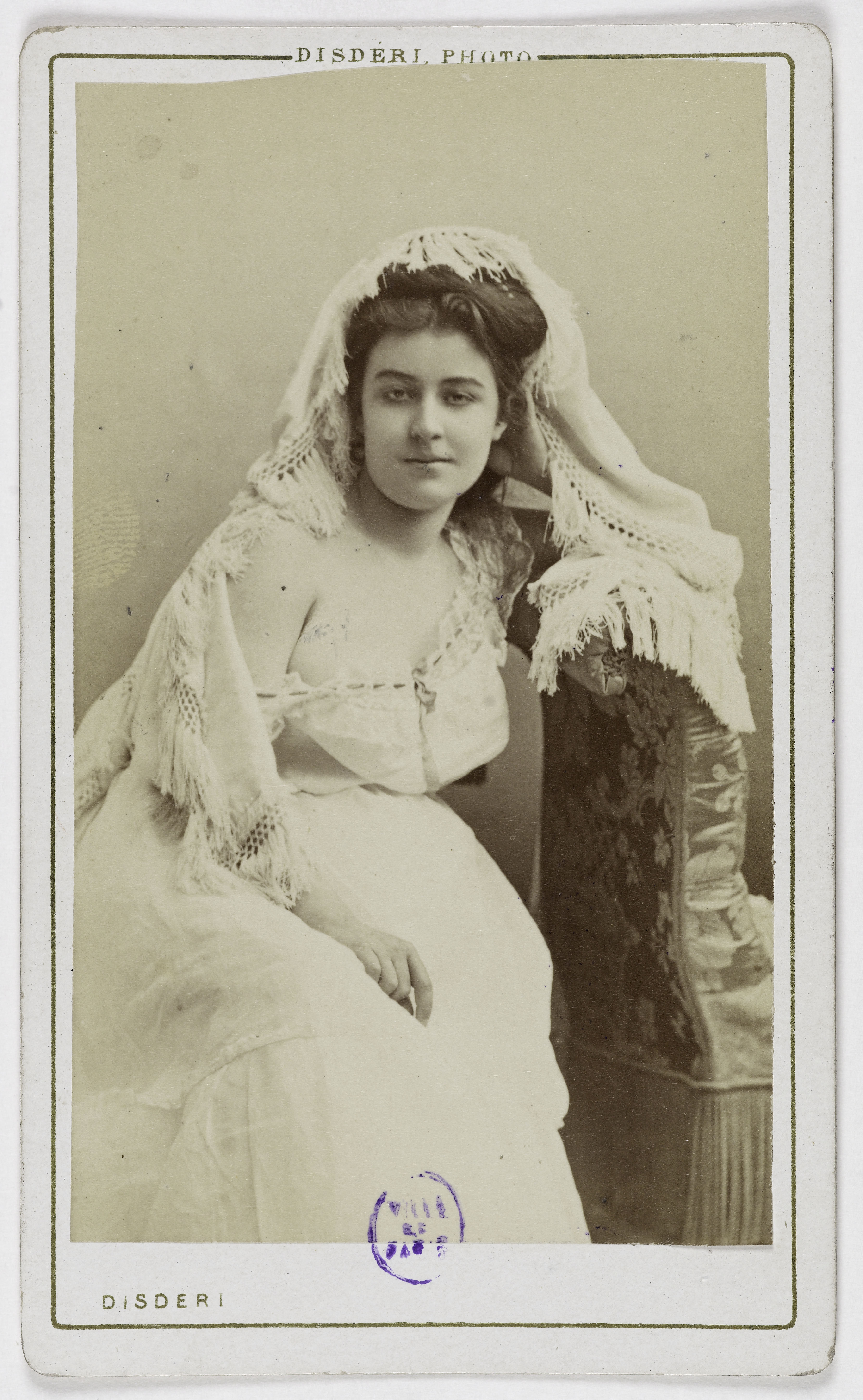 Disderi & Cie, Portrait de Dupries (actrice aux Bouffes)