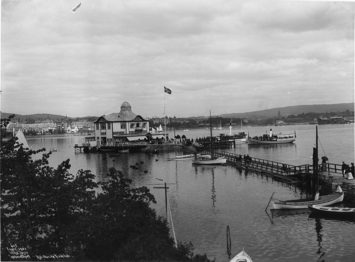 Anders Beer Wilse, Prot: Kongelige Norske Yacktklub på Dronningen Juni 1902