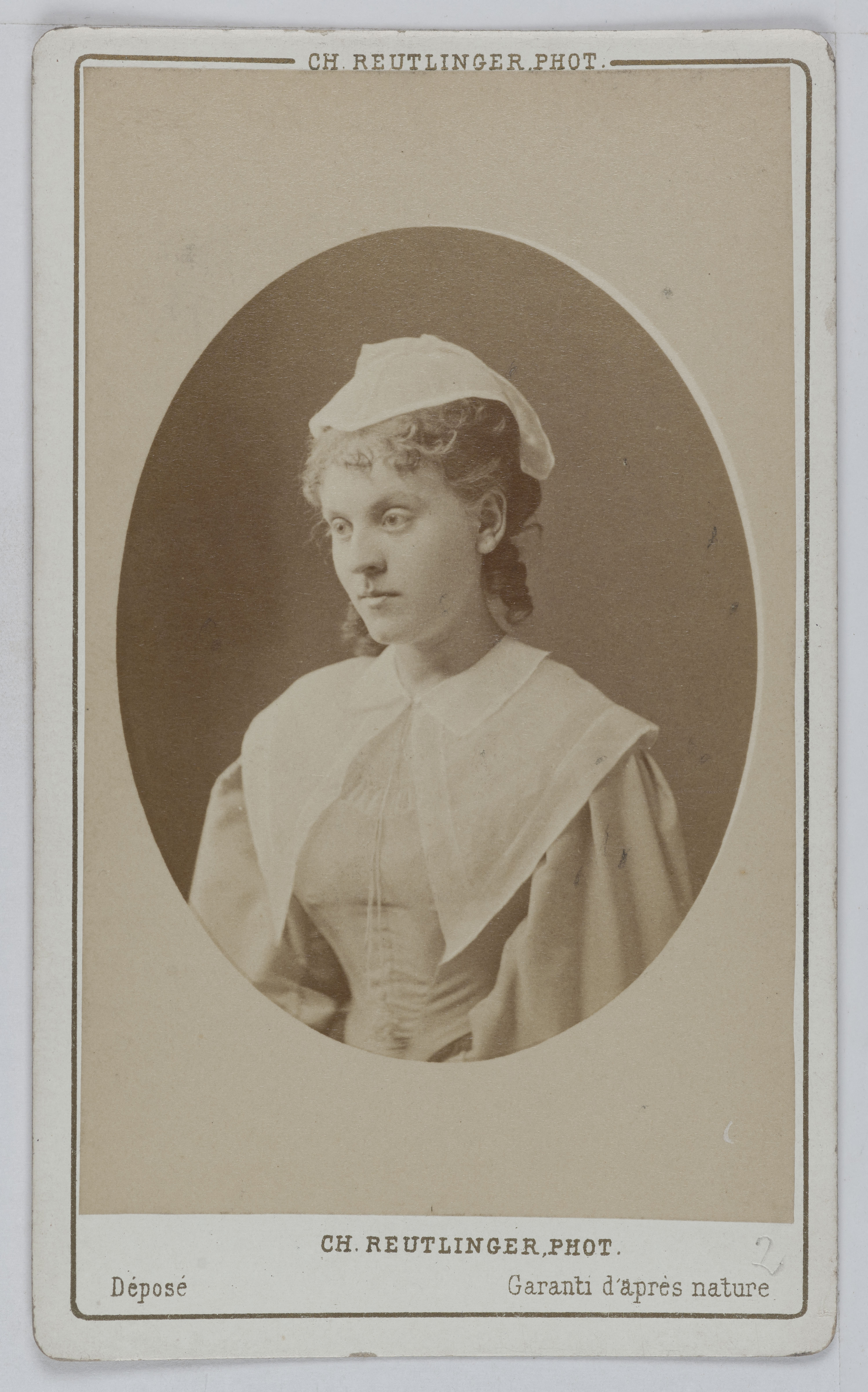 Charles Reutlinger, Portrait de Suzanne Reichenberg (1853-1924), baronne de Bourgoing, actrice de théâtre.
