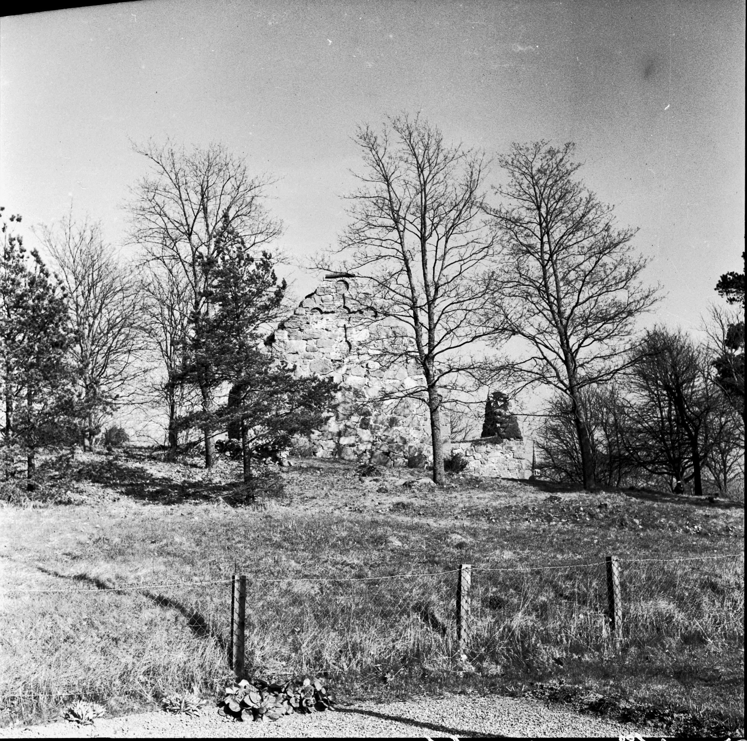 Sören Hallgren, Mariefred, Kärnbo kyrkoruin