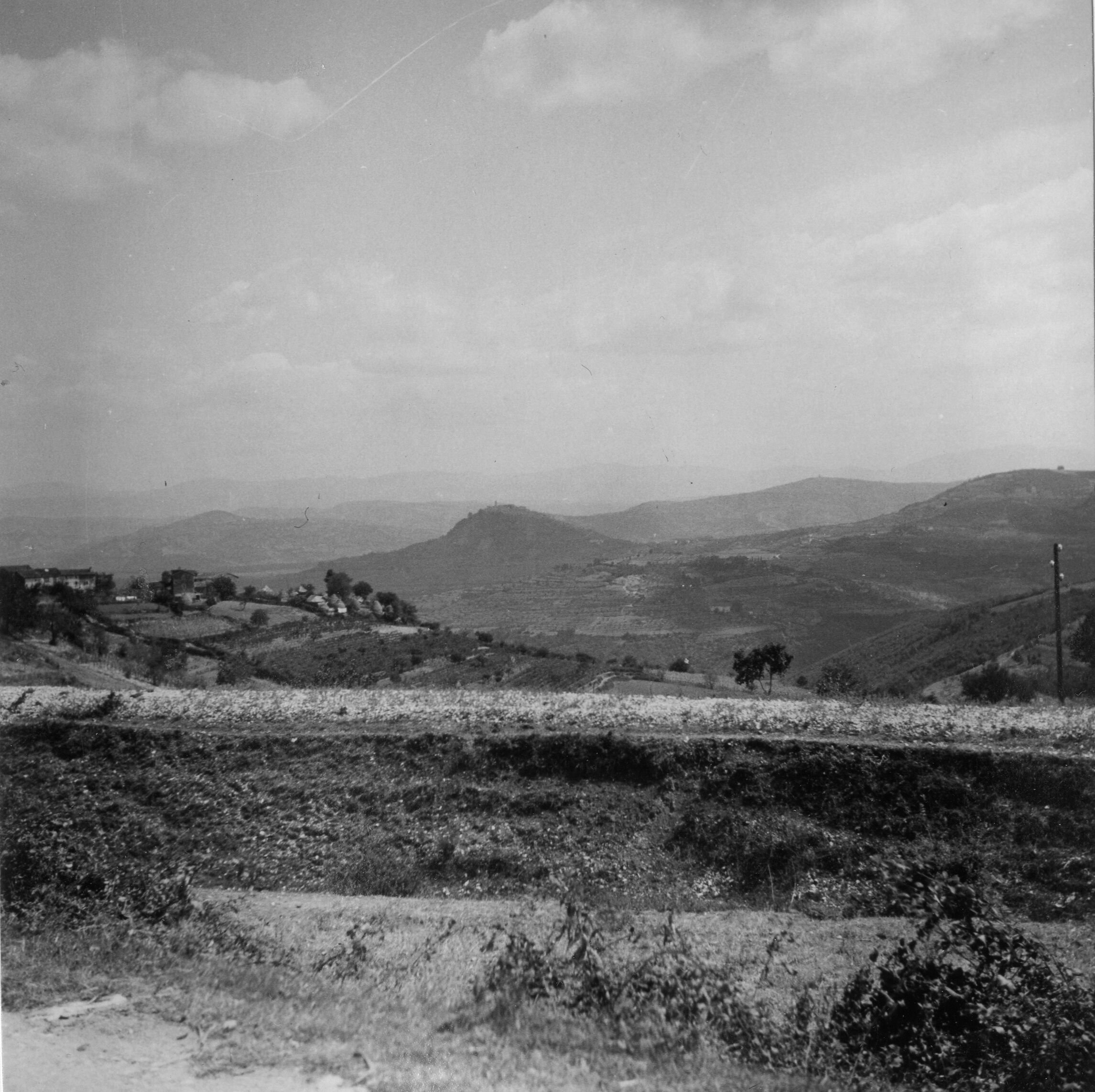 Branko Fučić, Motovun, krajolik s pogledom na Motovun
