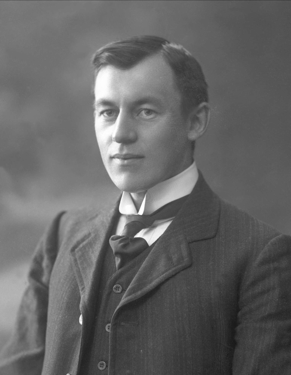 Gustav Borgen, NFB.50670