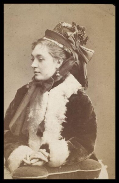 Elliott & Fry, Guy Little Theatrical Photograph