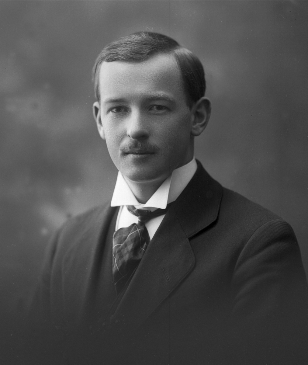Gustav Borgen, NFB.28761