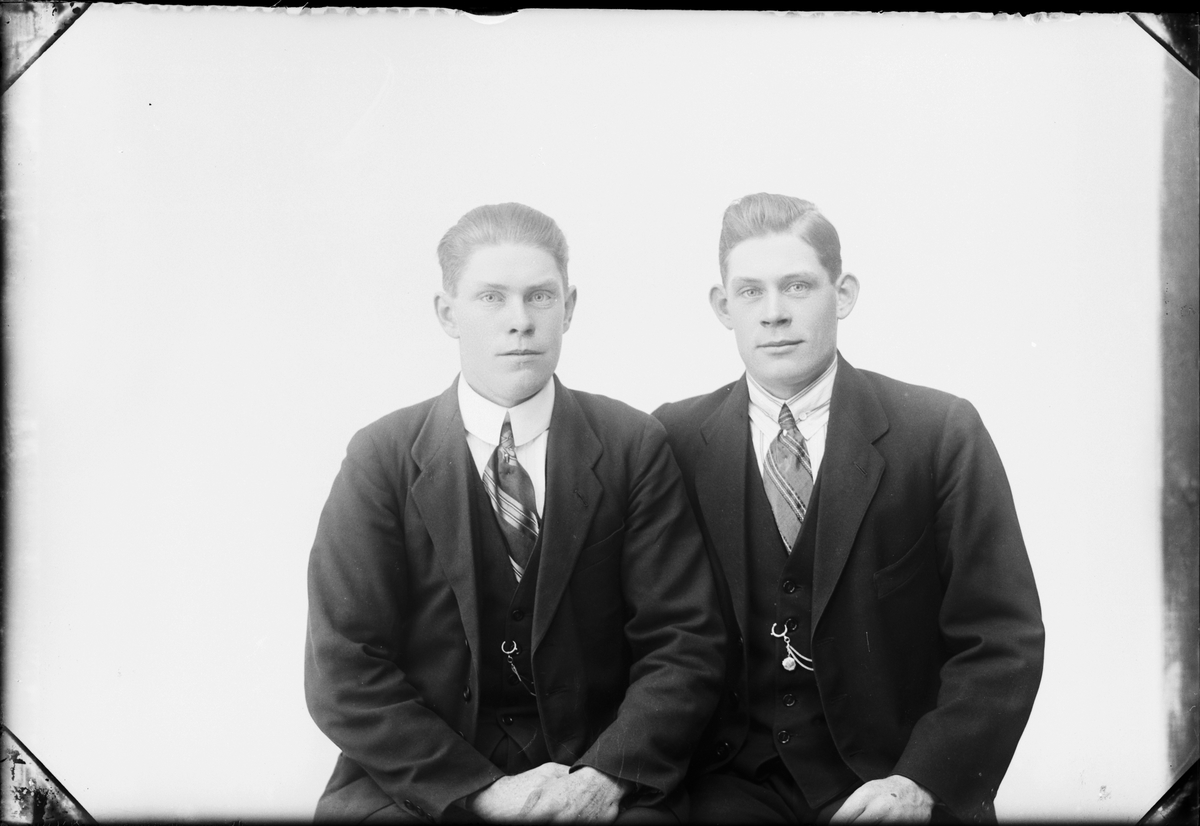 Skötsner-Edhlund, The Olsson brothers from Norrby, Valö socken, Uppland