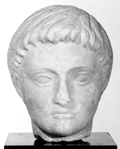 Unknown, Modern Imitation of a Roman Portrait Head
