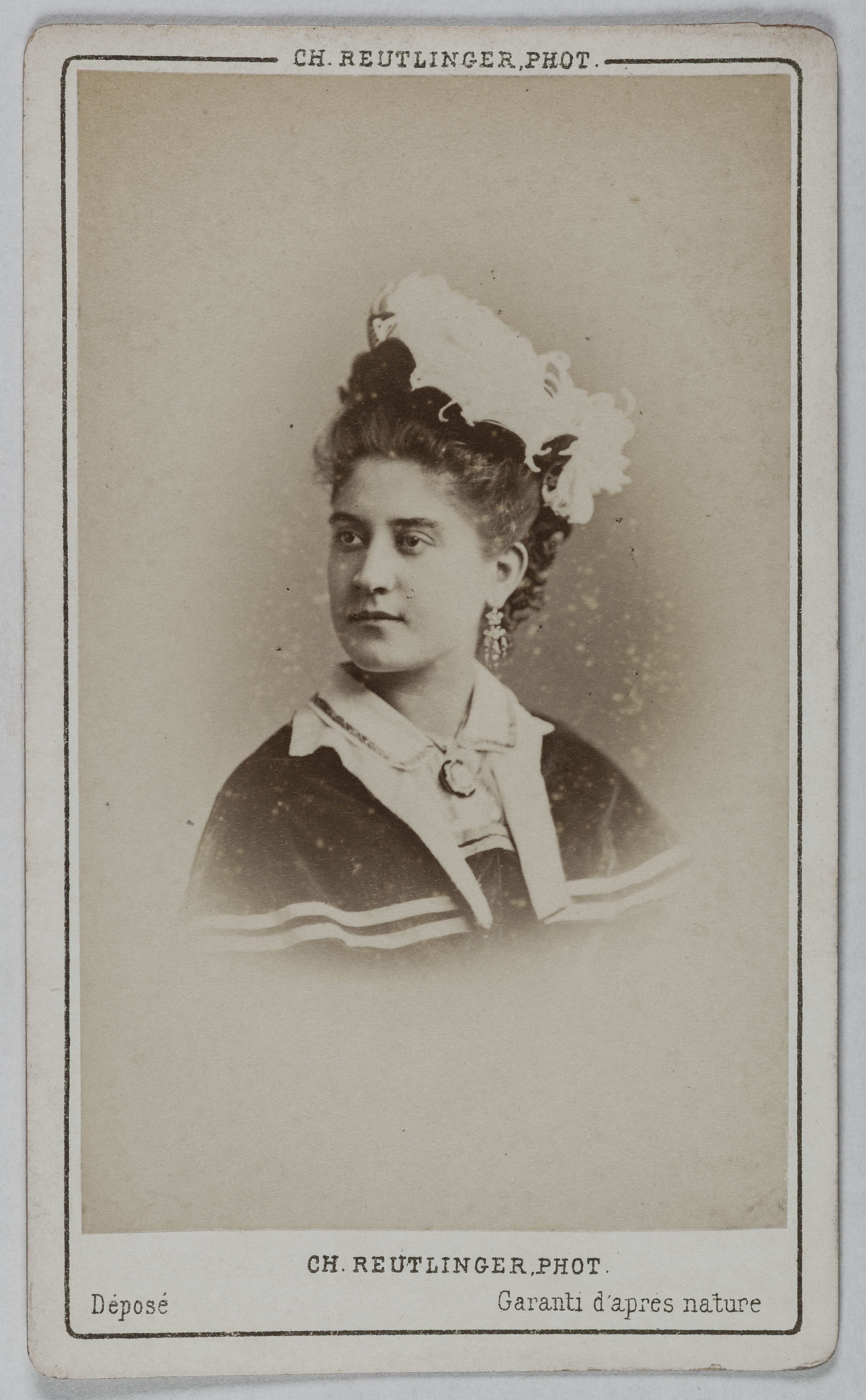 Charles Reutlinger, Portrait de Jeanne Fouquet (chanteuse lyrique à l'Opéra)