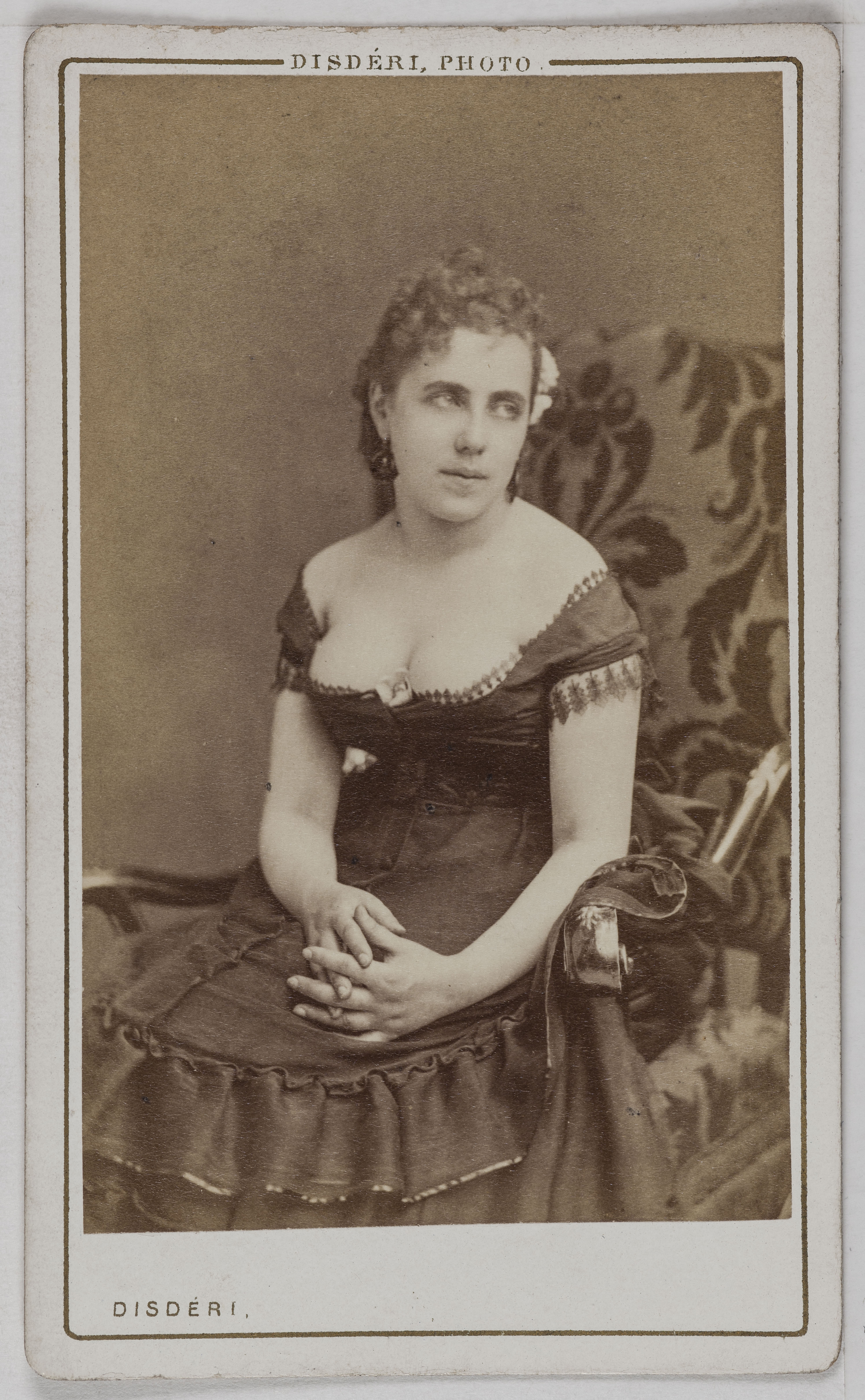 André-Adolphe-Eugène Disdéri, Portrait de Marcelle, (actrice)