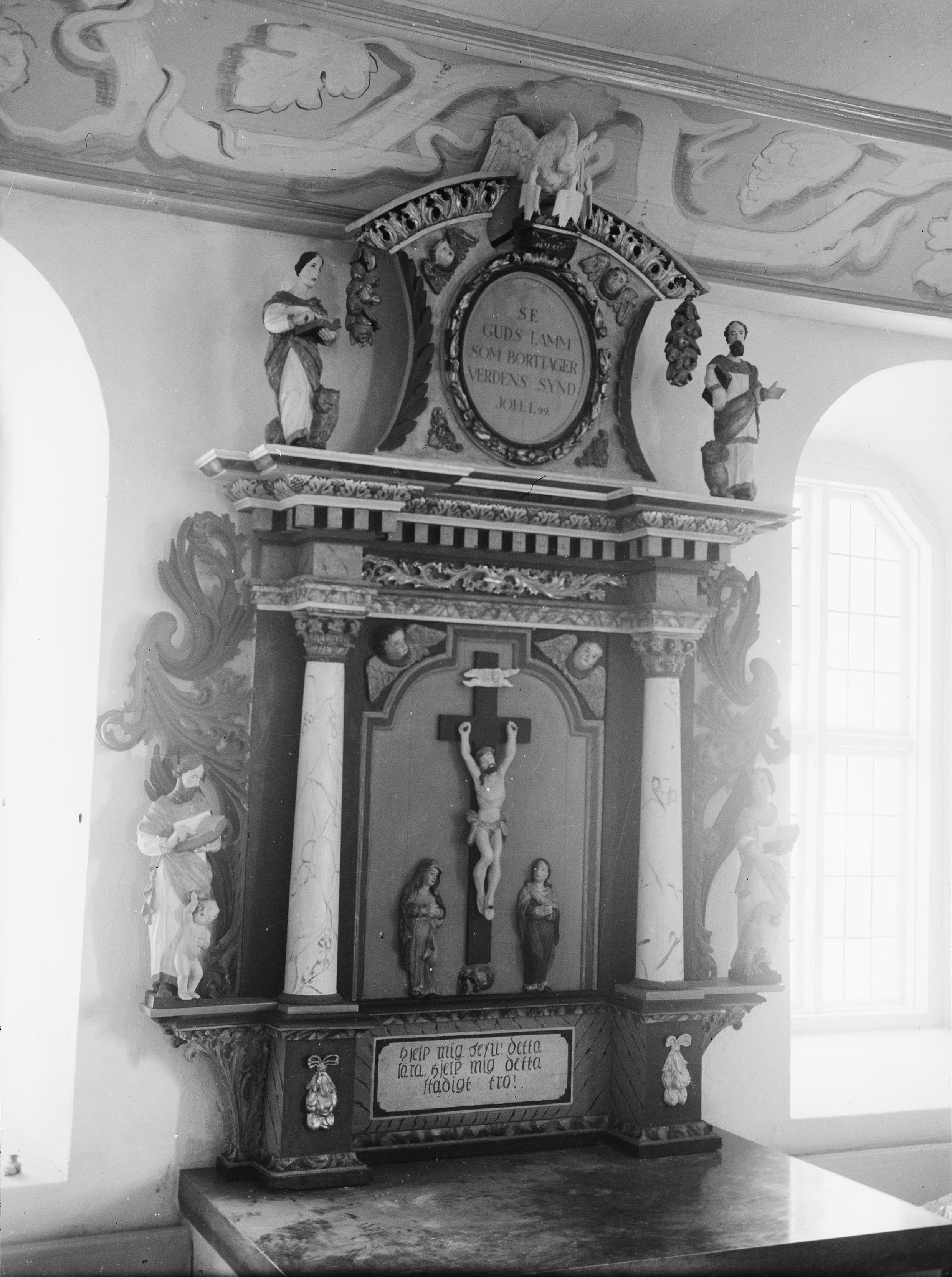 Olle Hellström, Väla kyrka