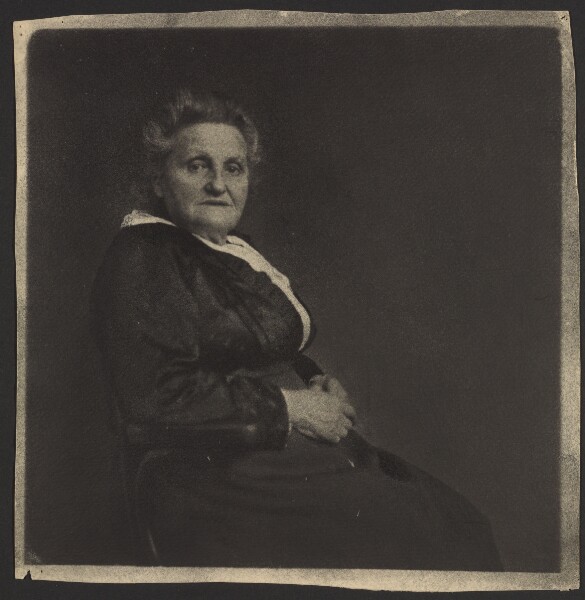 Günther Krampf, [Portrait of an older woman]