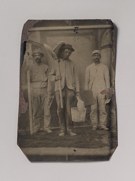 Unknown, [Three Plasterers]