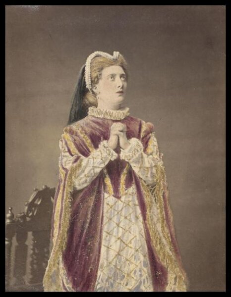 London Stereoscopic and Photographic Company, Guy Little Theatrical Photograph