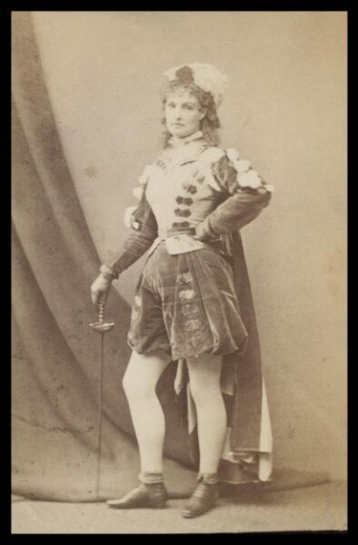 London Stereoscopic and Photographic Company, Guy Little Theatrical Photograph