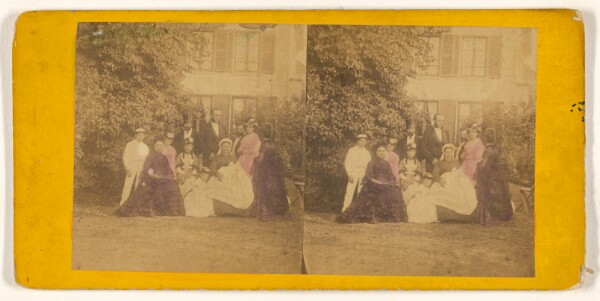 Unknown, [Family portrait, taken outside in the garden]