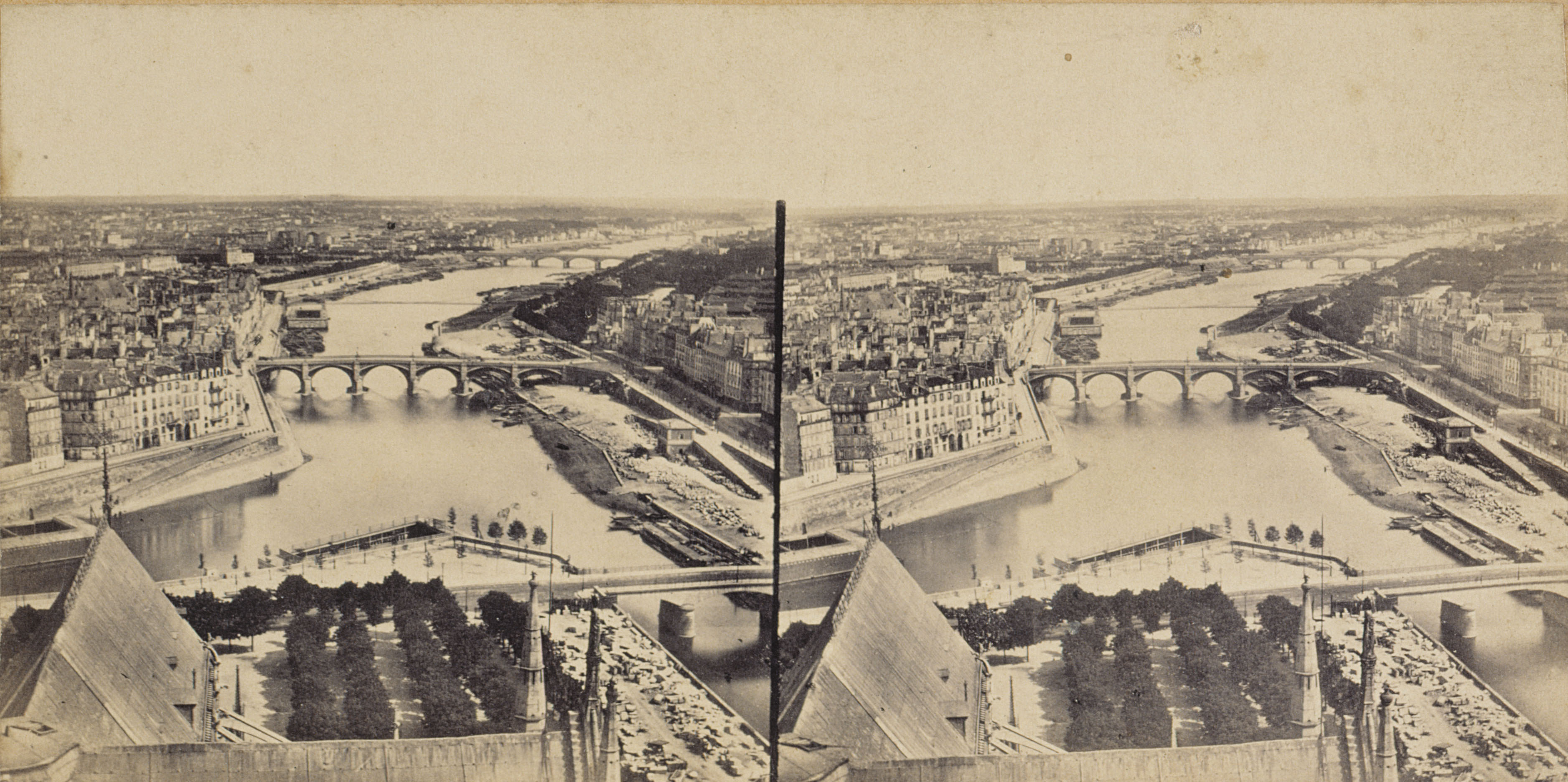 Anonyme, Panorama de Paris pris des tours de l'église Notre-Dame, 4ème arrondissement, Paris.