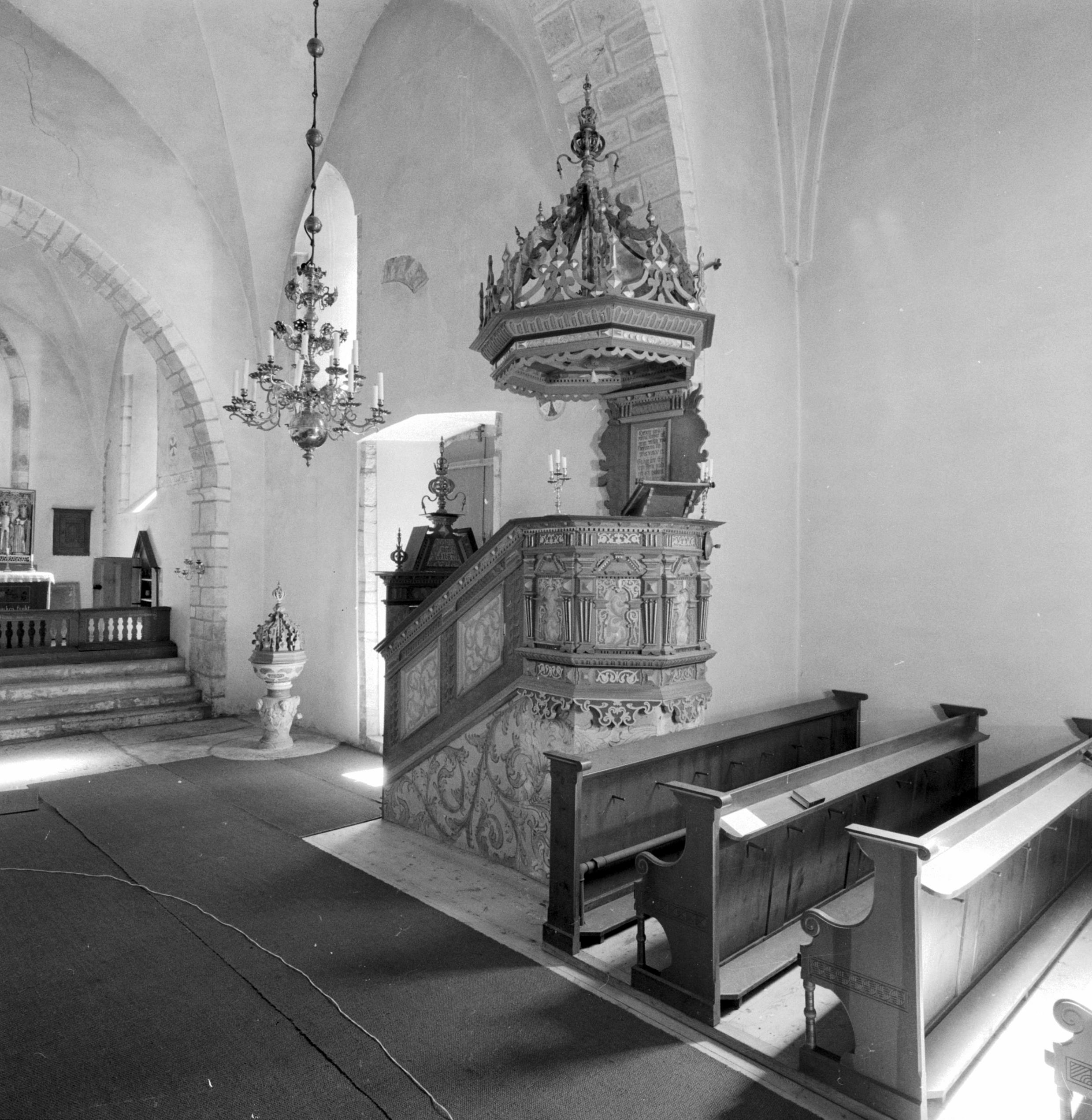 Nils Lagergren, Kräklingbo kyrka