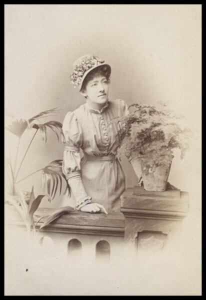 Unknown, Guy Little Theatrical Photograph
