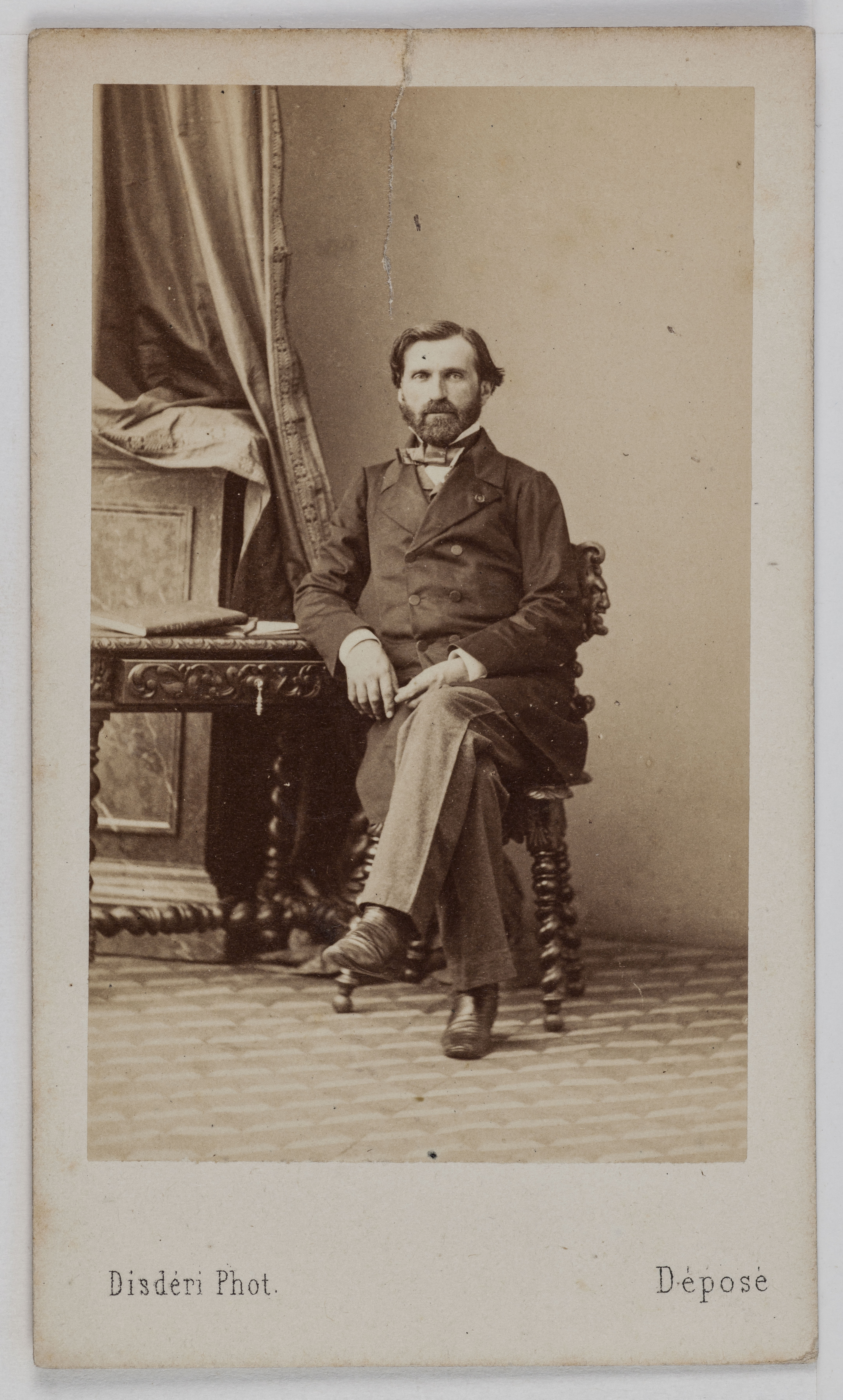 André-Adolphe-Eugène Disdéri, Portrait de Giuseppe Verdi (1813-1901), compositeur d'opéra, député en 1861 et sénateur en 1874.
