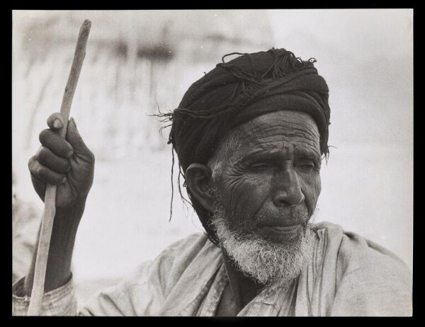 Hardy, Bert, A window onto the Yemen