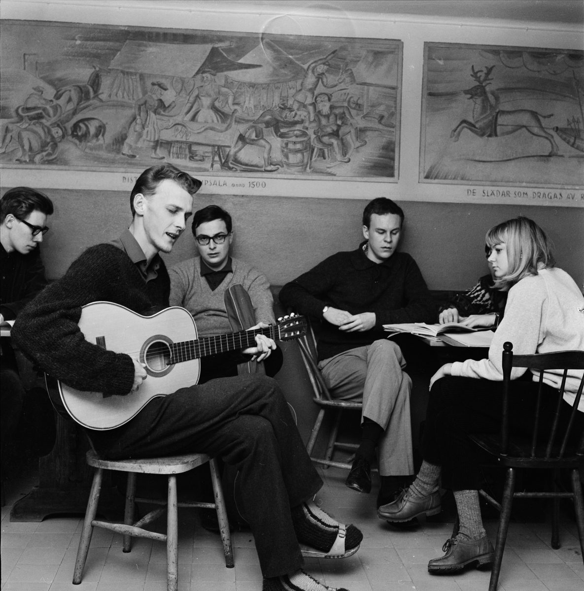 Uppsala-Bild, Kurs - "folksånger ger nytt innehåll åt kurs i engelska språket", Uppsala 1965