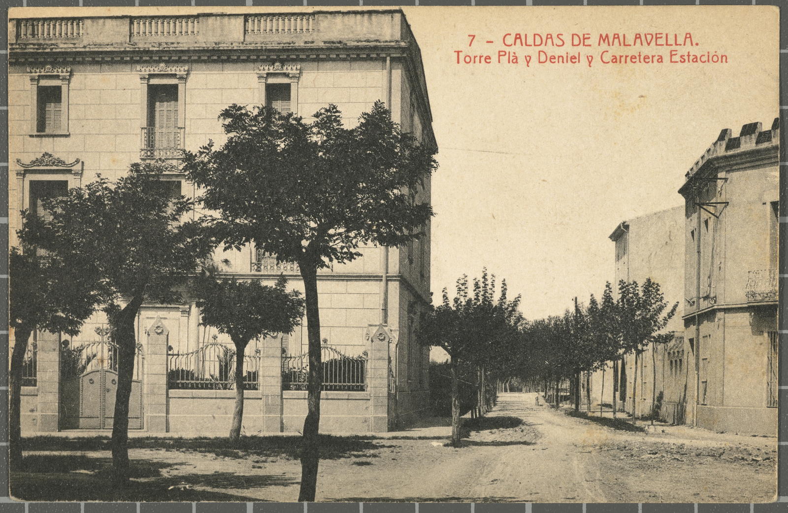 Josep Thomas Bigas, 7 - CALDAS DE MALAVELLA. Torre Plà y Deniel y Carretera Estación