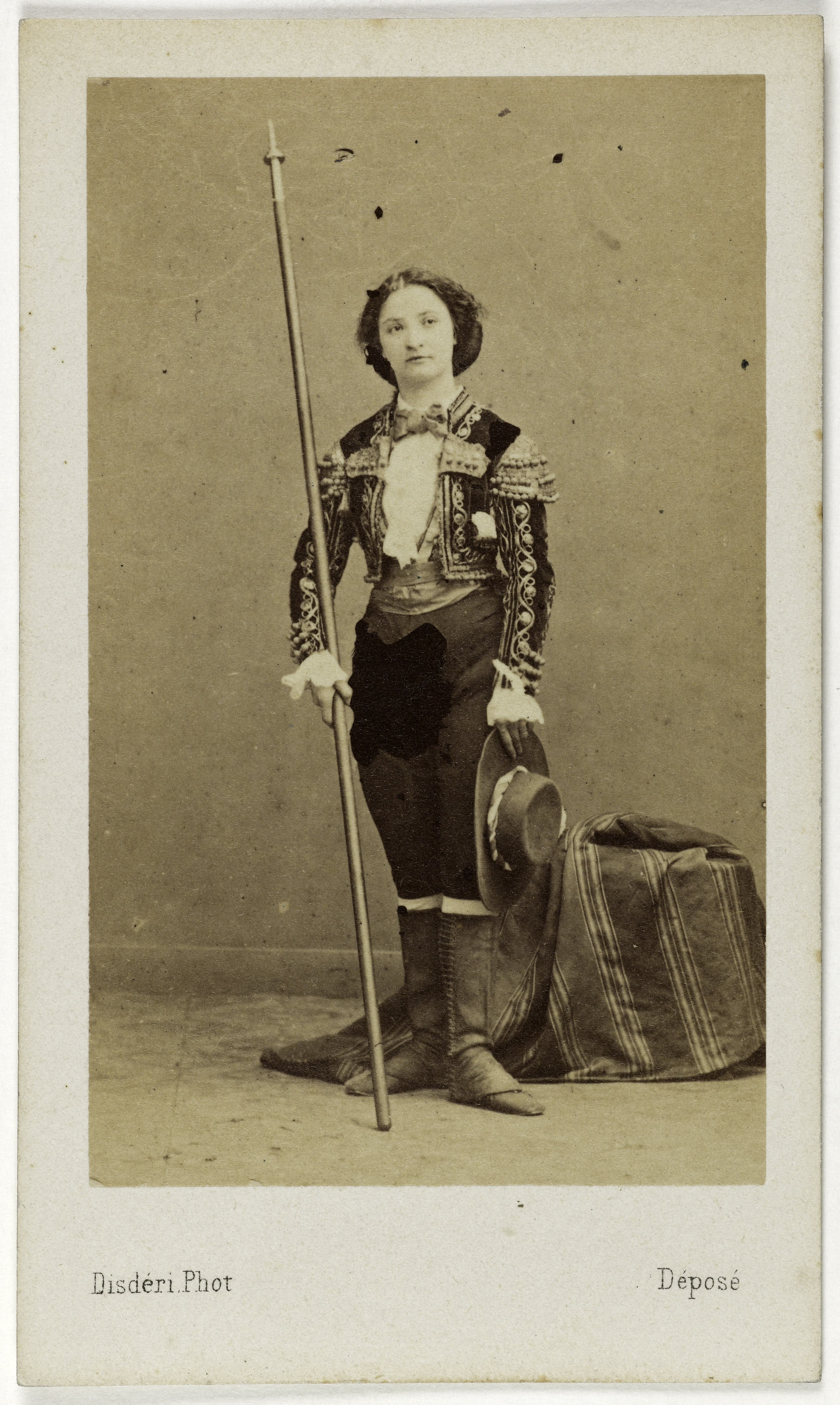 André-Adolphe-Eugène Disdéri, Portrait de Laurent, (danseuse)