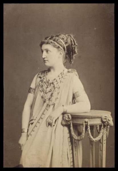 London Stereoscopic and Photographic Company, Guy Little Theatrical Photograph
