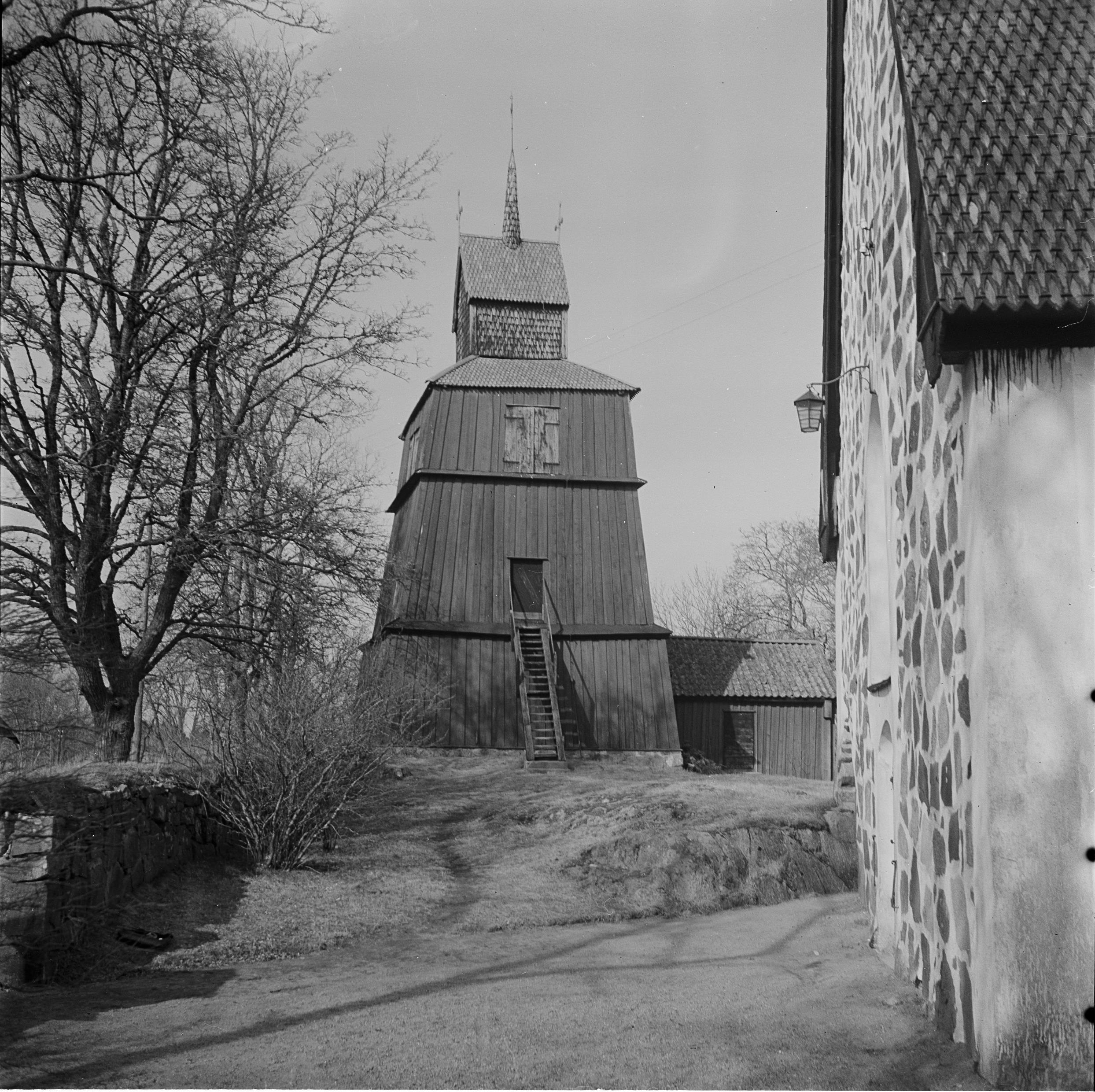 Iwar Anderson, Häverö kyrka