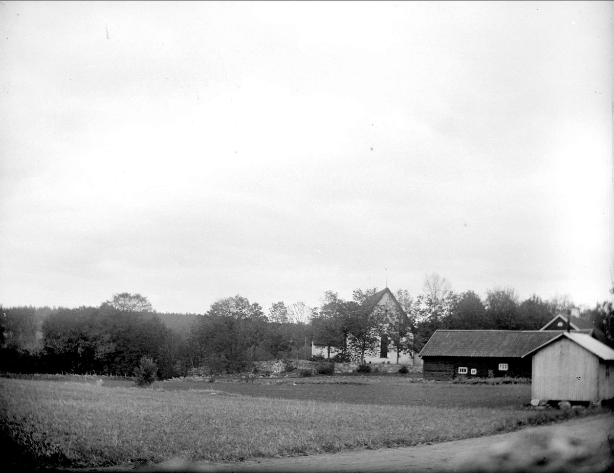 August Fredrik Schagerström, Landskapsvy med Lagga kyrka, Lagga socken, Uppland 1917
