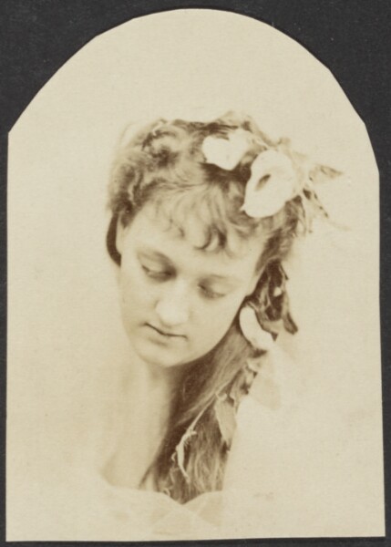 Unknown, [Portrait of a Young Woman]