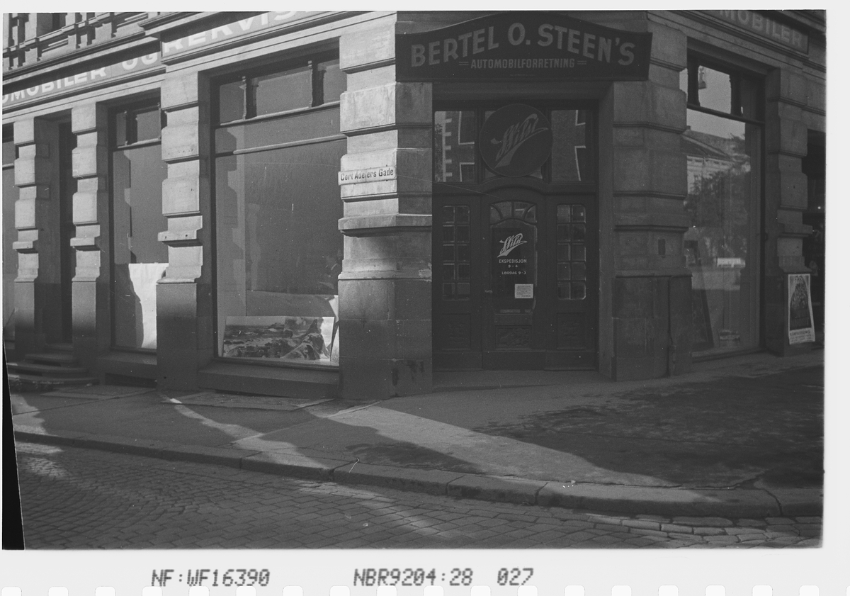 Anders Beer Wilse, Prot: Wilses butikk Bertel O Steen 1942/43
